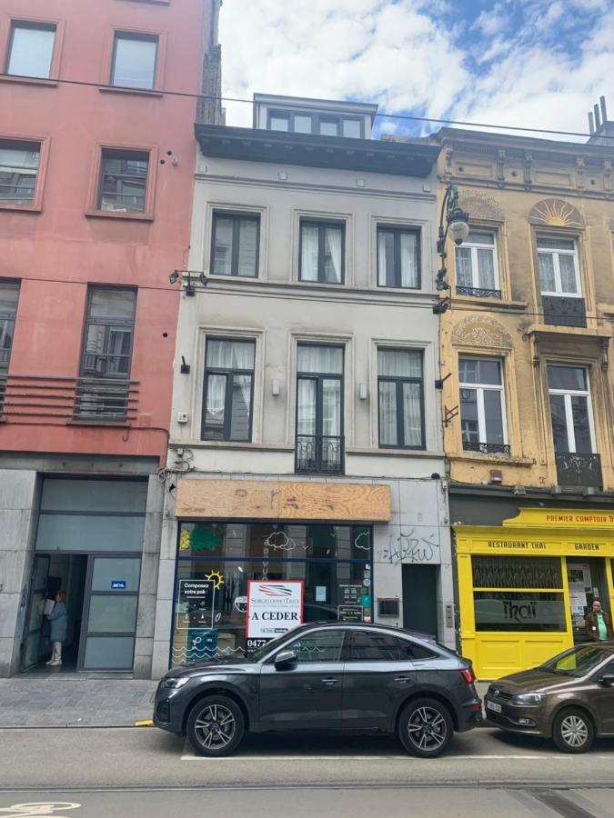 Charming Apartments Near Avenue Louise Брюссель Экстерьер фото