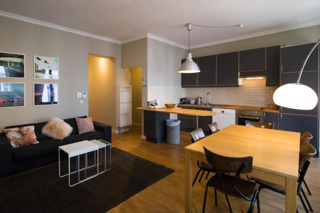 Charming Apartments Near Avenue Louise Брюссель Экстерьер фото